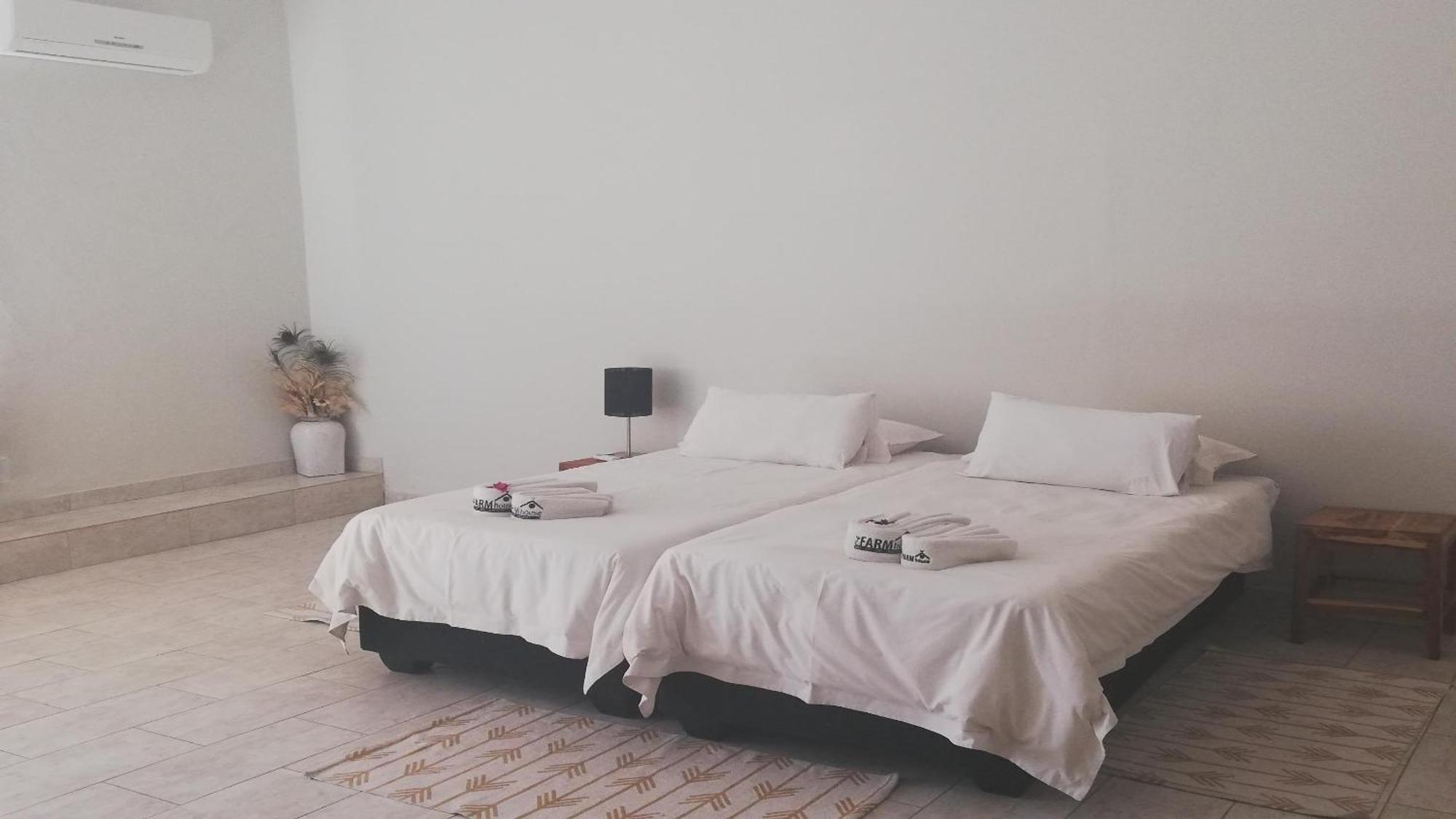 The Farmhouse Boutique Guesthouse And Beergarden Cc Оутджо Стая снимка