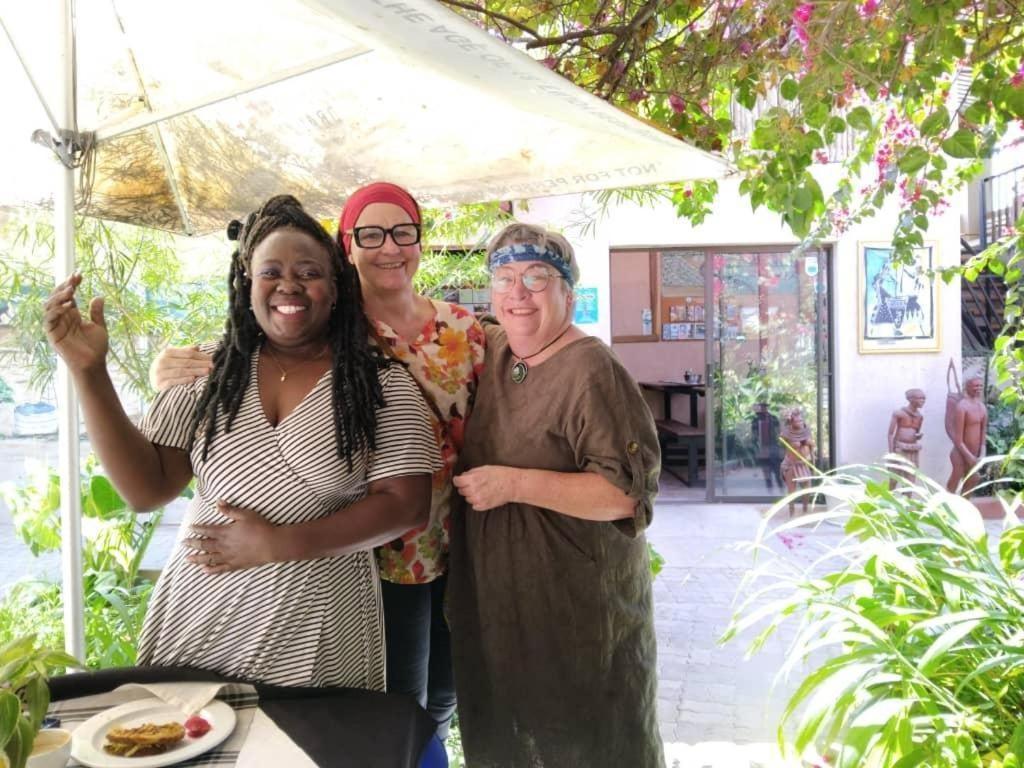 The Farmhouse Boutique Guesthouse And Beergarden Cc Оутджо Екстериор снимка